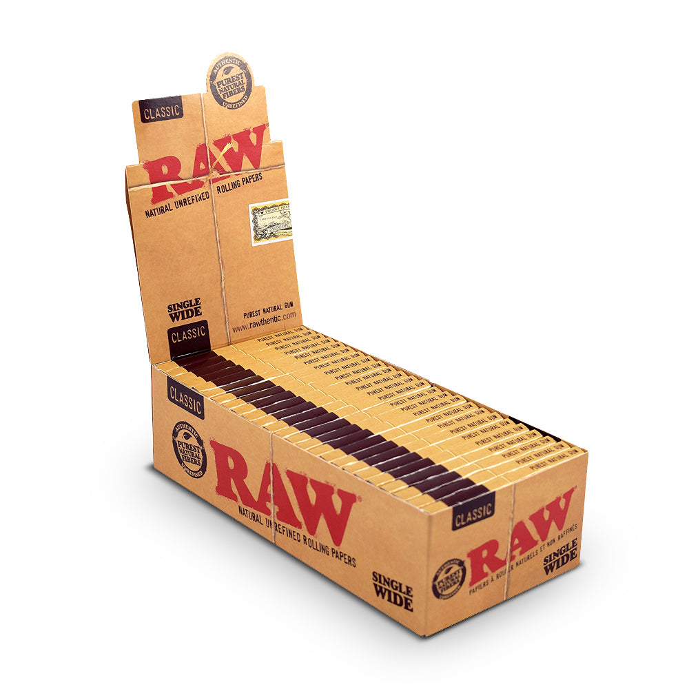 RAW Classic Single Wide Rolling Papers Box Display