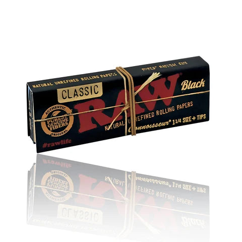 raw black 1 1 4 rolling papers with tips front view uae